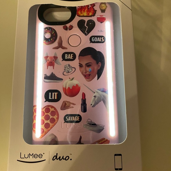 LuMee Case Kim Kardashian Edition - Picture 2 of 5